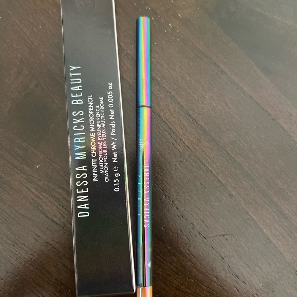 Danessa Myricks Beauty Multicolor Chrome Pencil - Bronzite